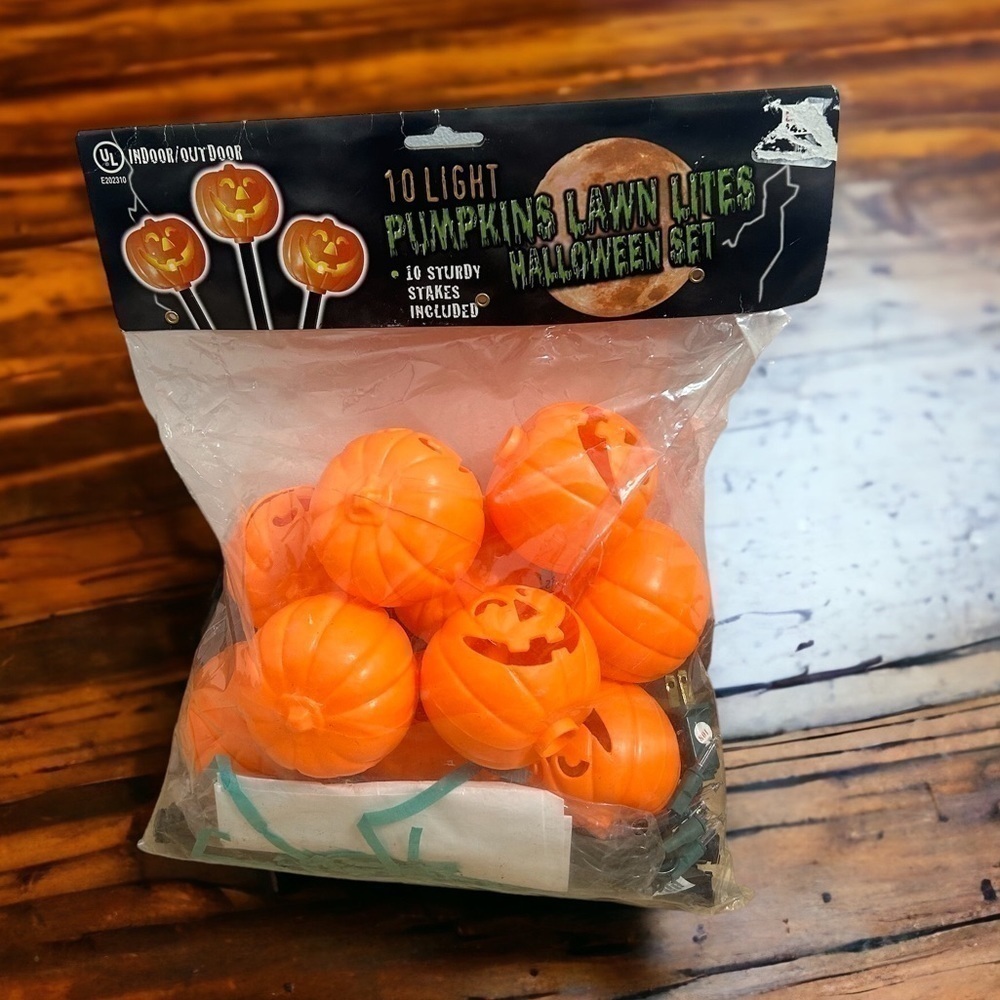 Vintage Blow Mold Pumpkin Lawn Lights Set of 10 NEW Orange Halloween Decorations